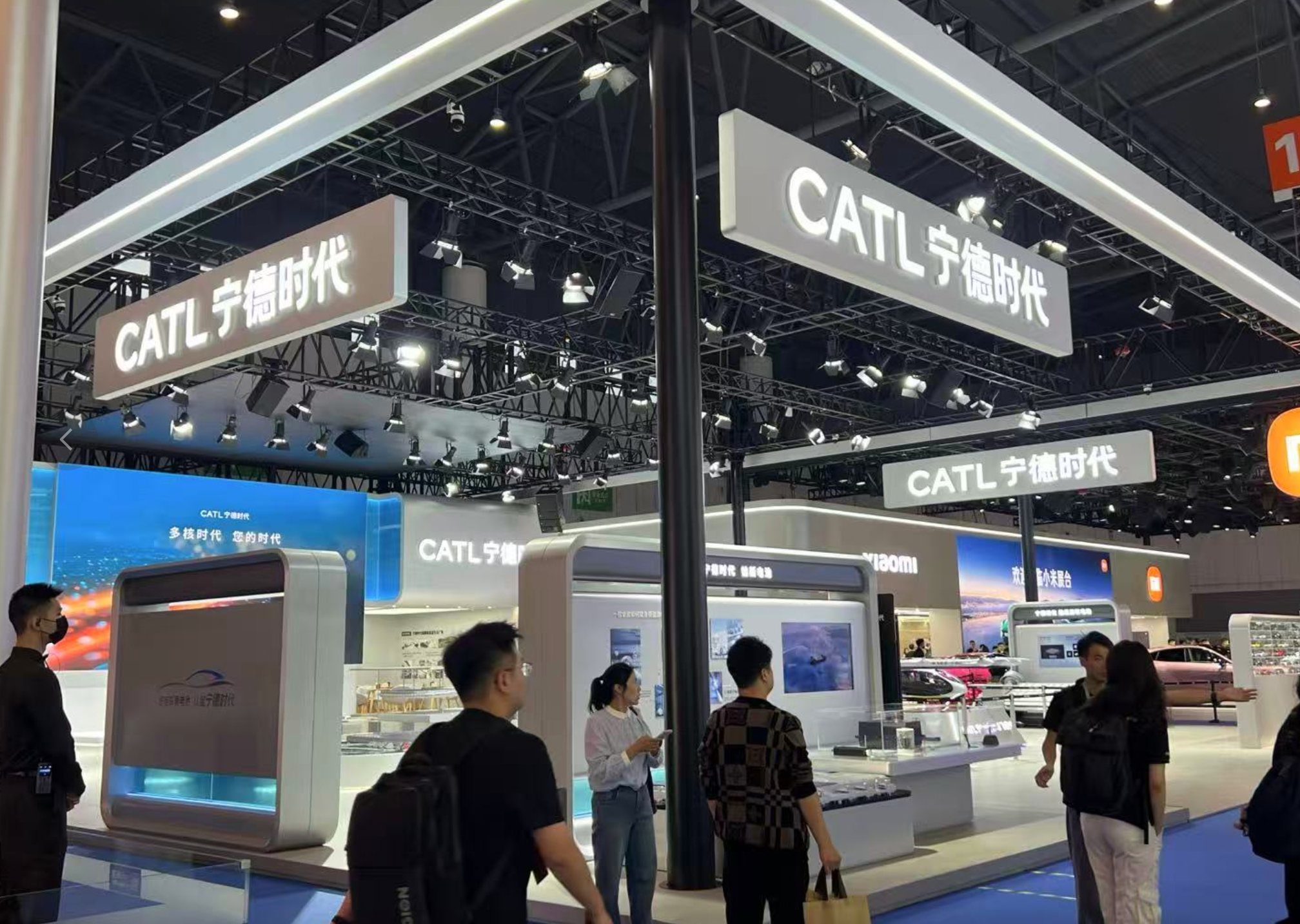 中国动力电池海外布局加速：规划产能超400GWh，再造海外“宁德时代”