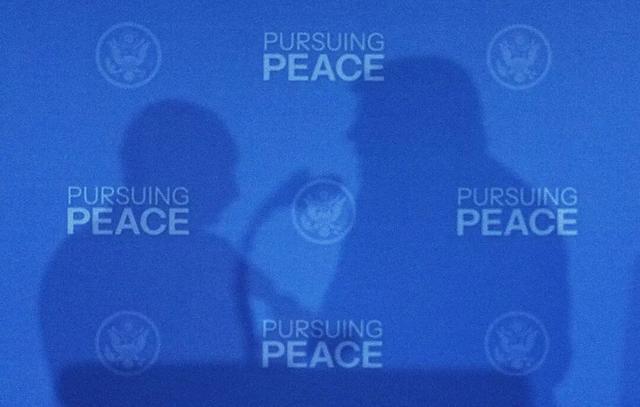 特朗普与普京会晤计划为何突然搁置？深层原因解析