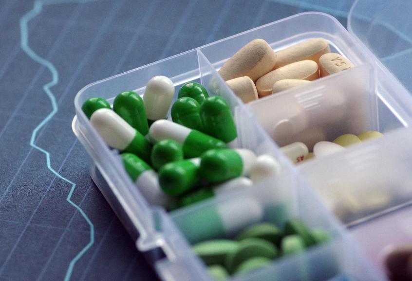 国产RET抗癌药三强陆续申请上市，进口药年治疗费用超40万元