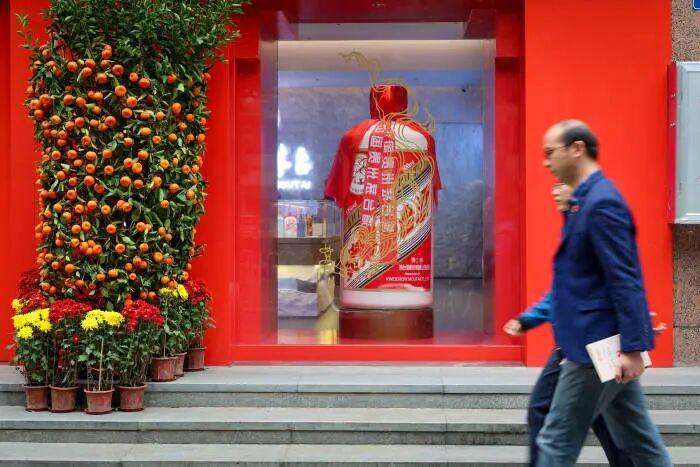 五年三换帅，茅台酒终端价跌破红线