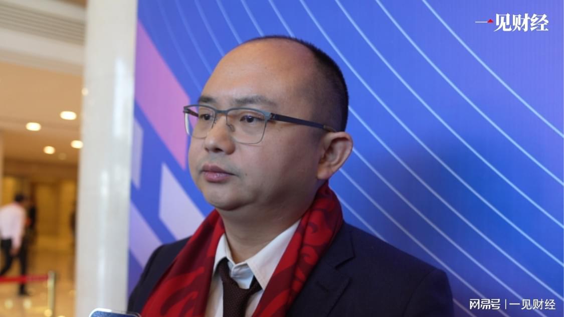 网红经纪公司CEO雷彬艺受邀为湖南省委书记授课，新经济受重视