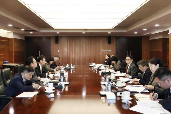 商务部凌激副部长会见韩国SK集团徐镇宇，共话合作新机遇