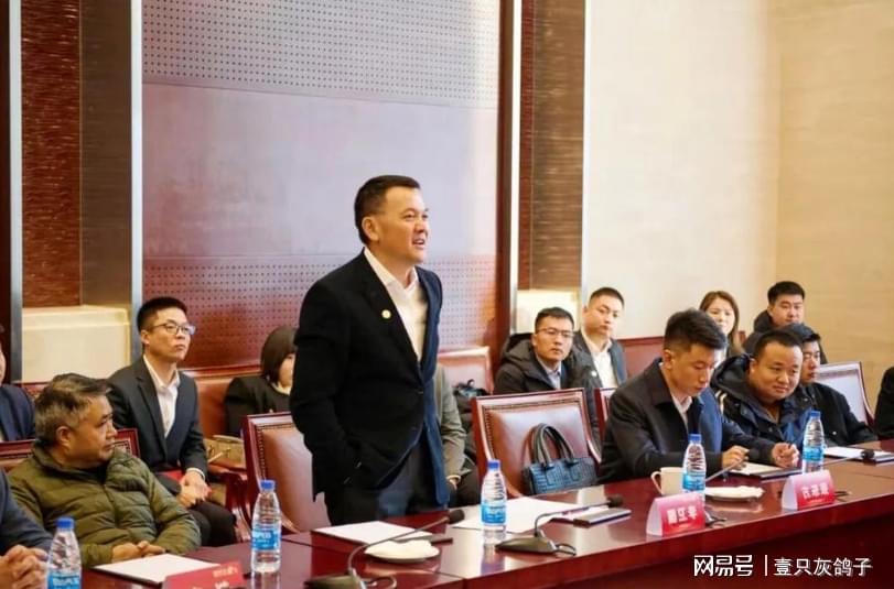 东方雨虹李卫国：因得罪许家印遭封杀，却意外躲过恒大暴雷危机