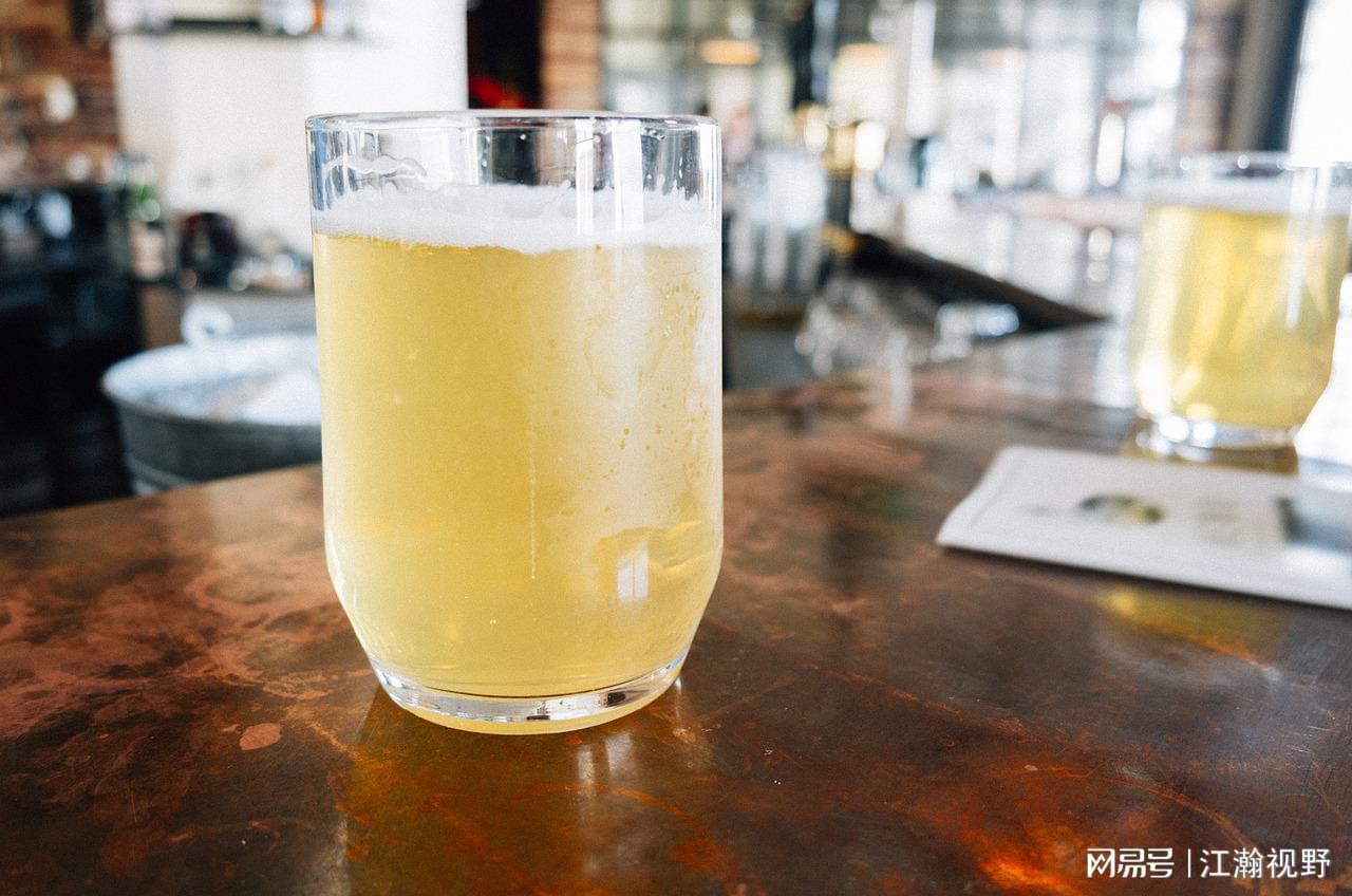 蜜雪冰城跨界卖酒：抢夺年轻人第一杯酒背后的战略布局