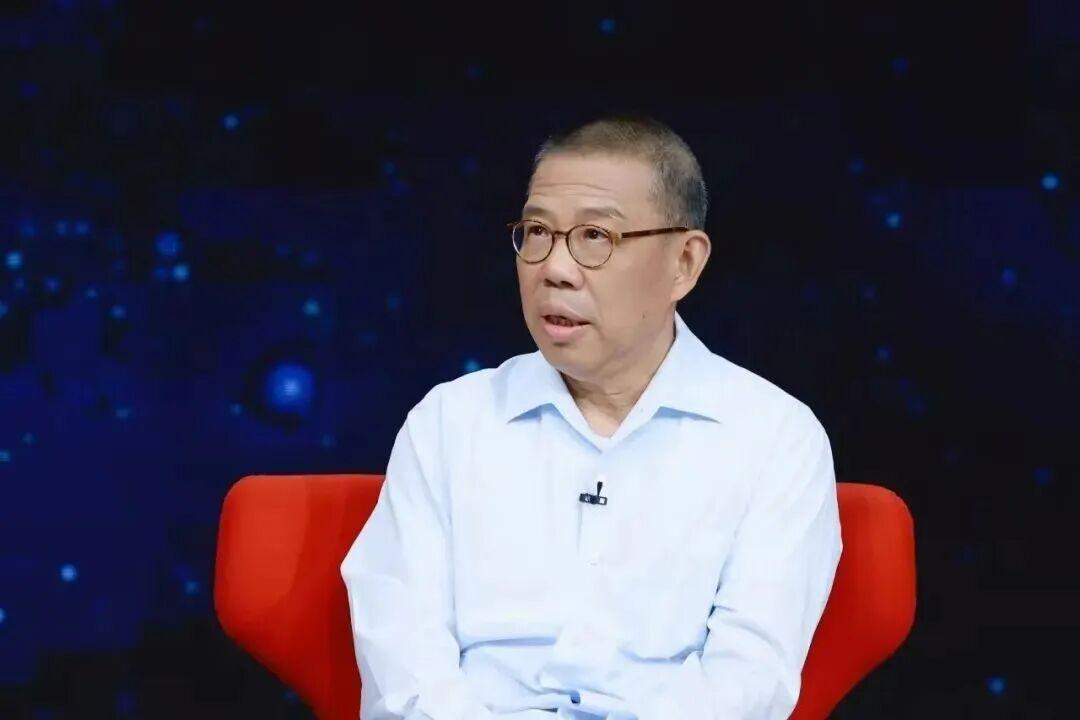 钟睒睒5300亿身家揭秘：饮料+疫苗如何铸就财富神话？