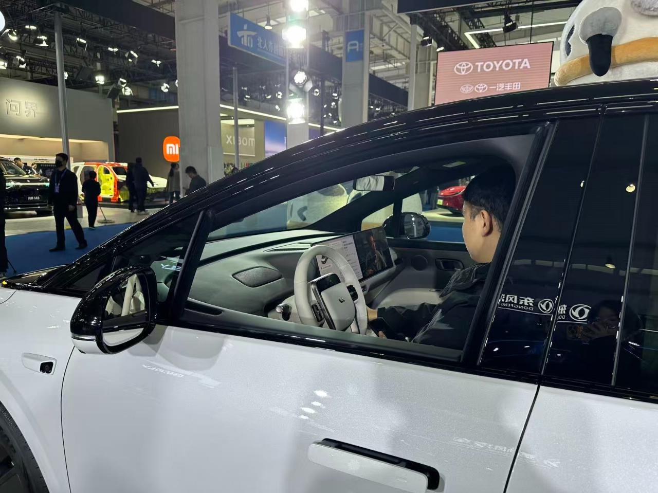 车企密集推出购置税补贴，车市竞争迈入新阶段