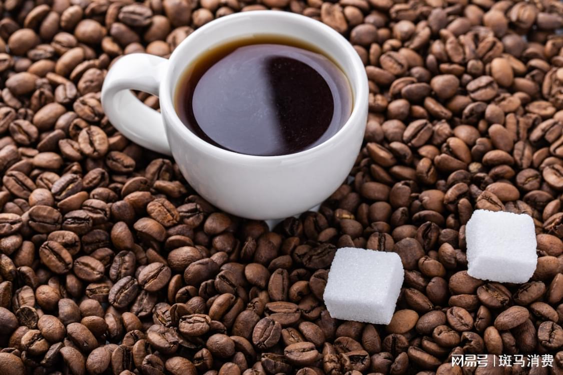 “植脂末大王”佳禾食品：咖啡业务崛起，传统业务承压