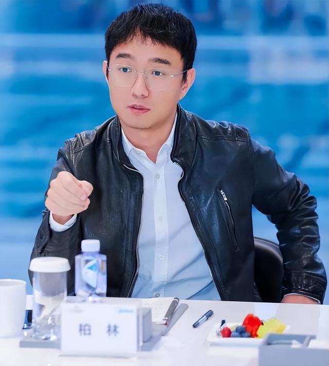 美的集团80后副总裁柏林卸任 2024年薪酬达1025万元