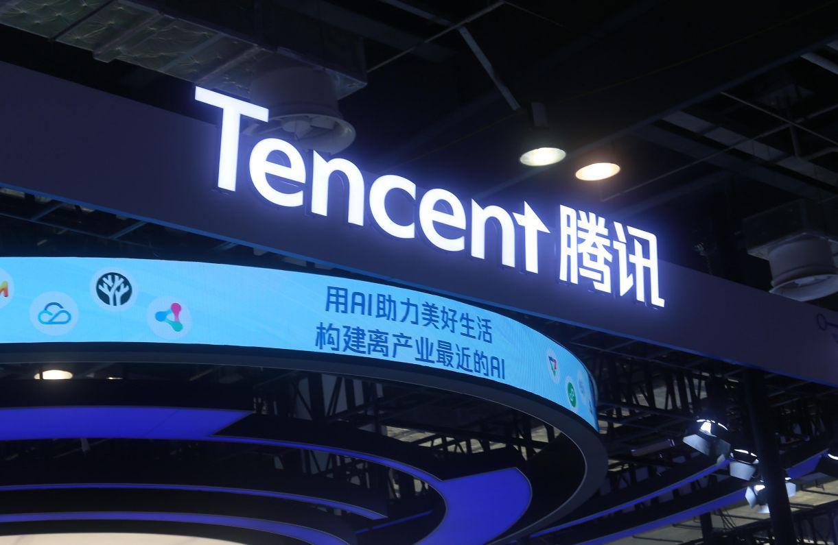 腾讯AI应用ima 2.0版本发布：月活增长80倍，引领AI原生应用新趋势