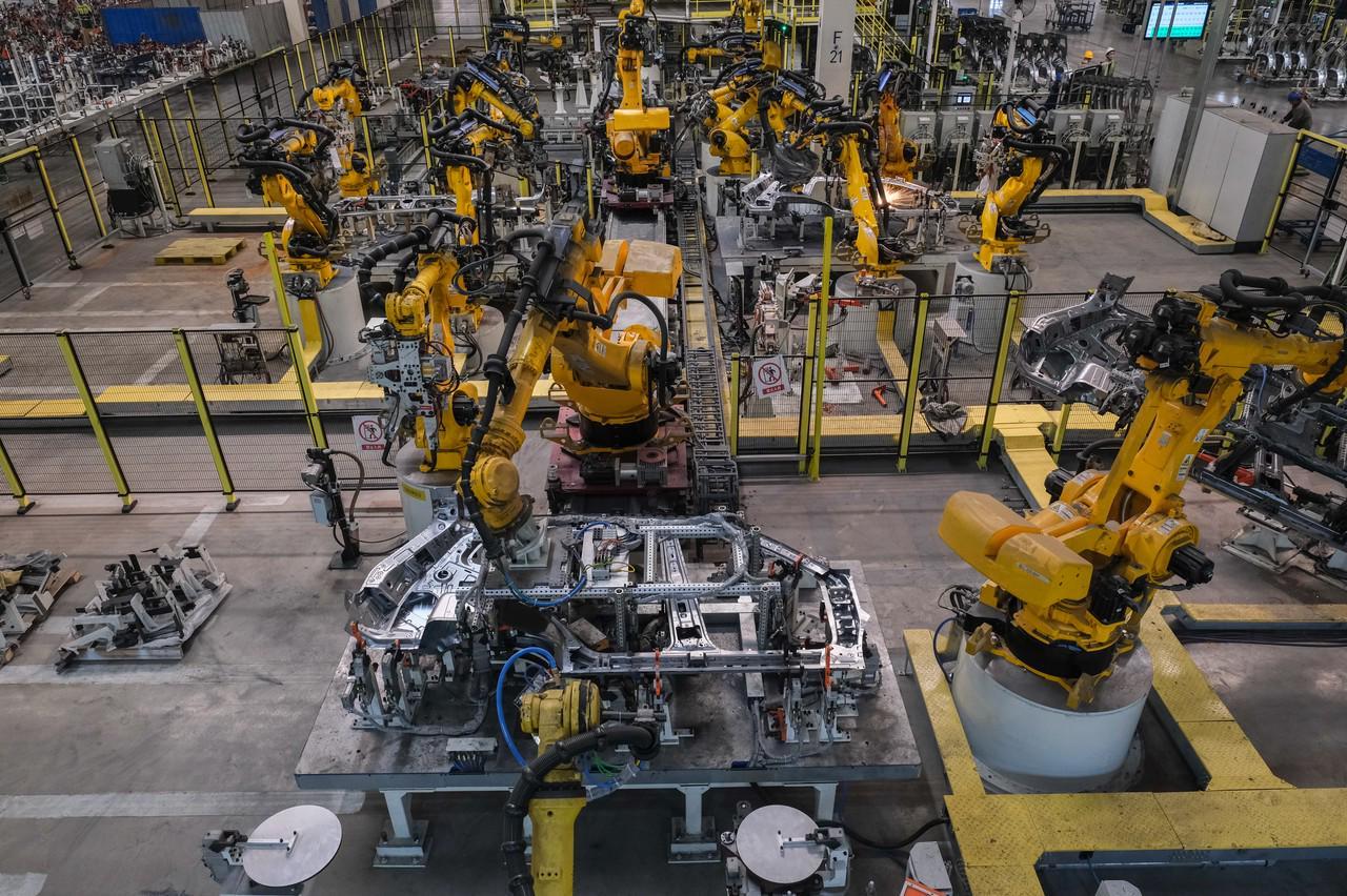 安徽登顶汽车第一省，冲刺GDP十强还有多远？