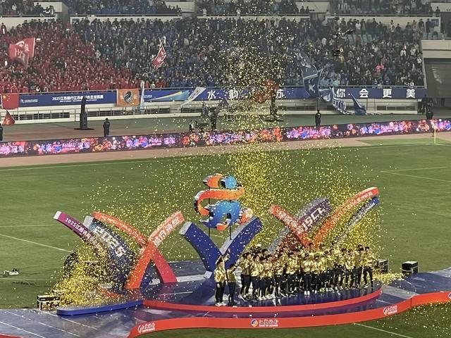 2026苏超联赛前瞻：泰州夺冠后新赛季如何变革？东北足球联赛蓄势待发