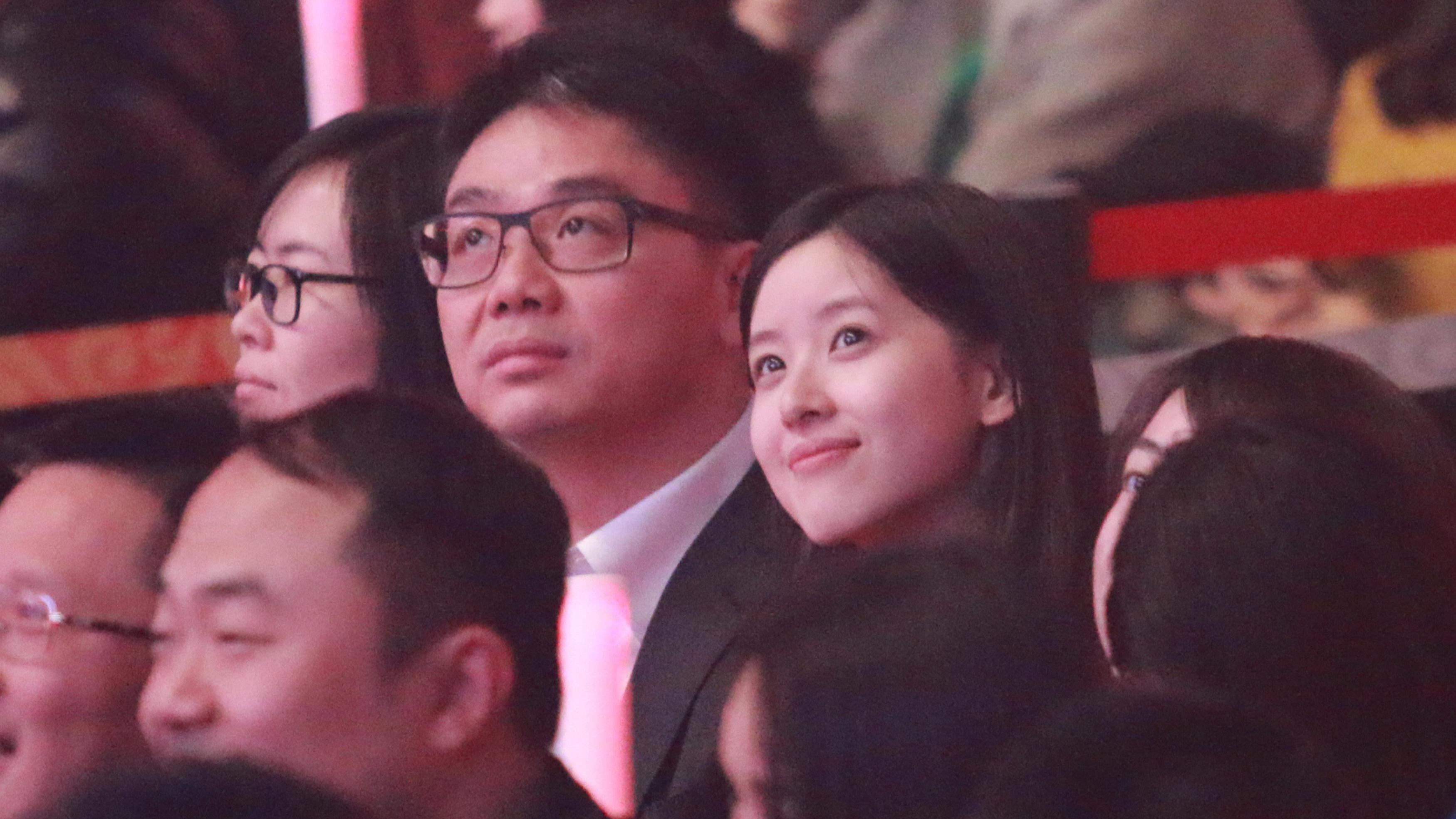 双十一激战正酣：抖音京东“二选一”骂战背后的商业博弈