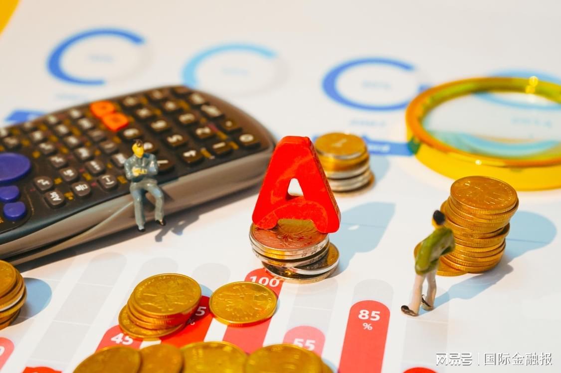 A股4000点震荡加剧，年末调仓策略与投资机会解析