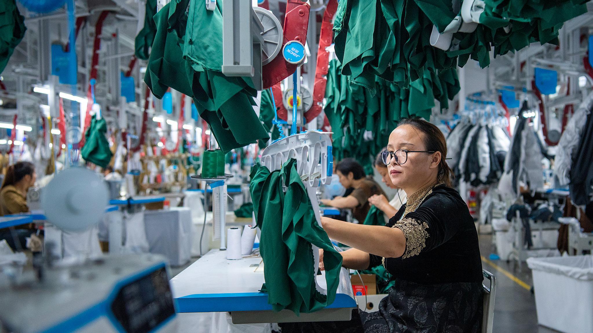 中国鞋服企业ESG转型：降碳进展与行业挑战深度解析