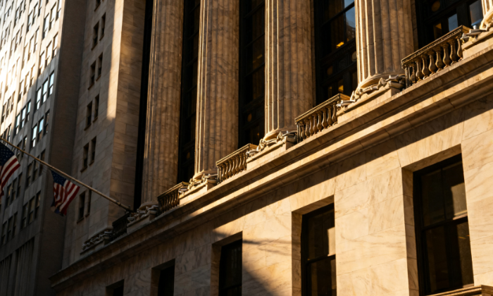 美政府重开预期提振市场，三大潜在风险需警惕