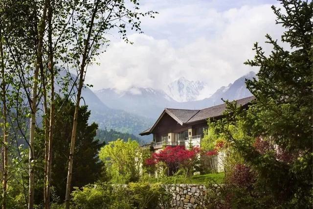 中高端酒店加速布局县城市场，背后隐藏哪些机遇与风险？