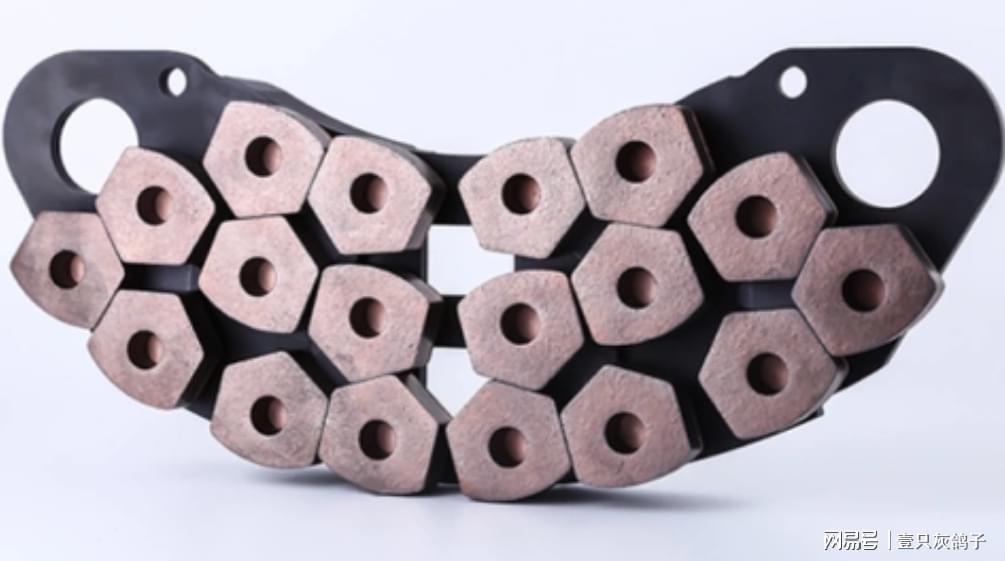 "国产之光"被玩崩了！法院下达决定书，女创始人认输退场