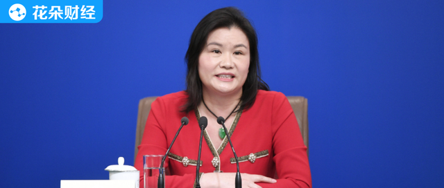 身价1100亿，苹果、小米、特斯拉背后的“玻璃女王”