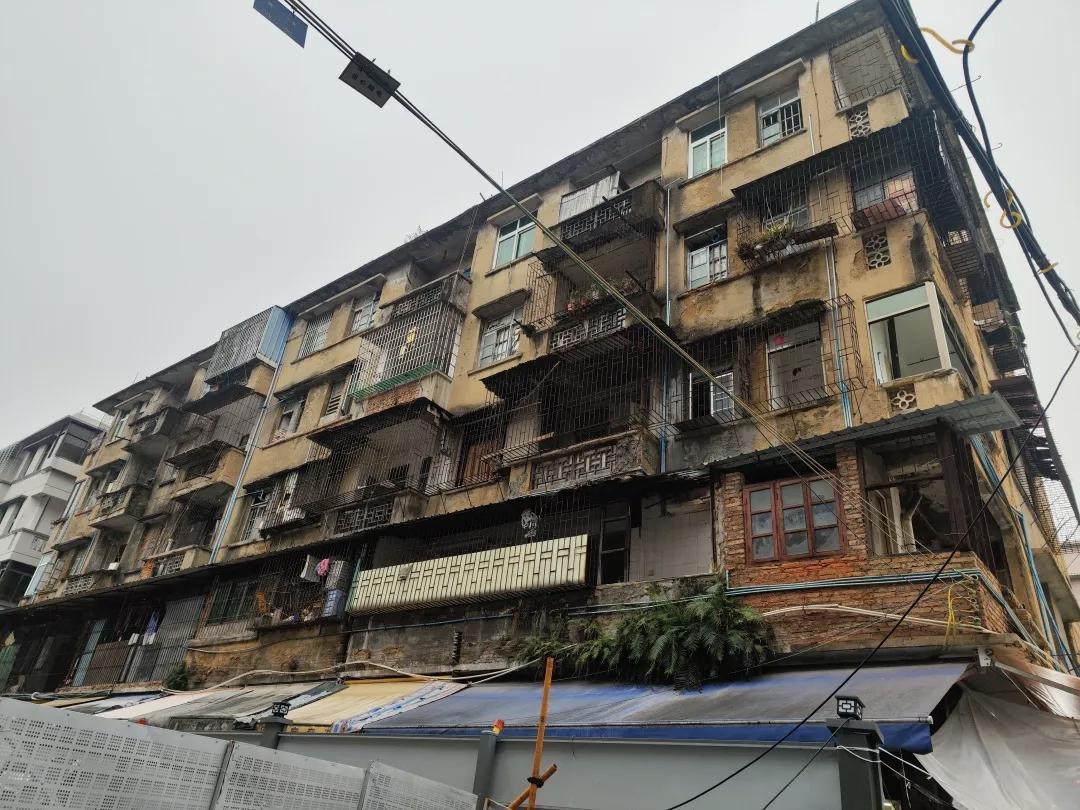 老旧住房自主更新：30万改造换1.6倍增值，自筹资金是否划算？