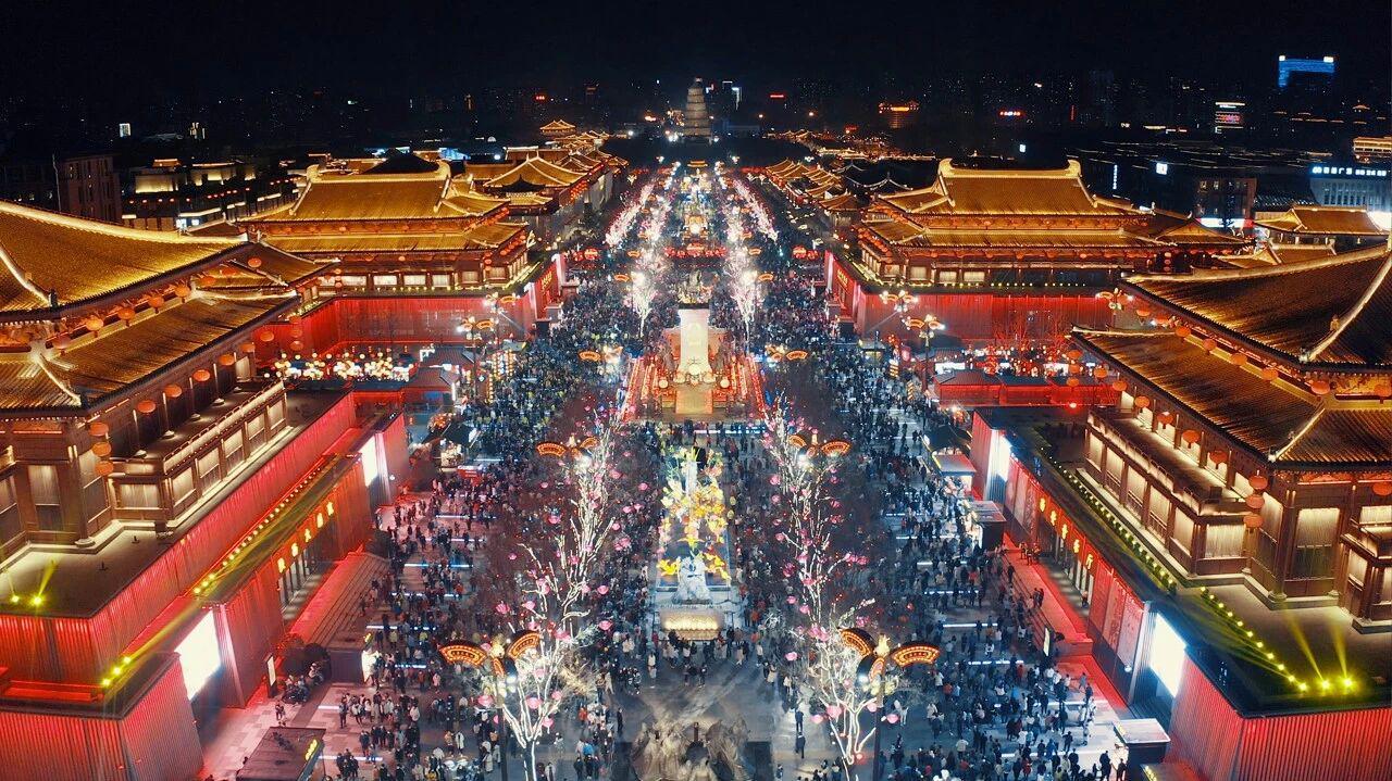 陕西旅游IPO解析：亏本《泰山烽火》为何仍获7.29亿追投？