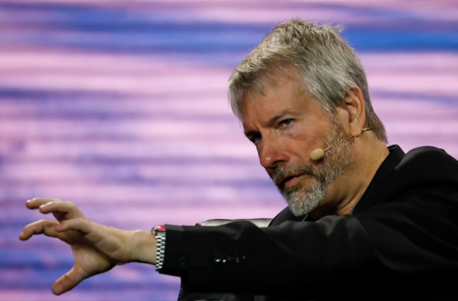 比特币暴跌引争议：8亿美元抄底被指诈骗，赵长鹏卷入辩论风波