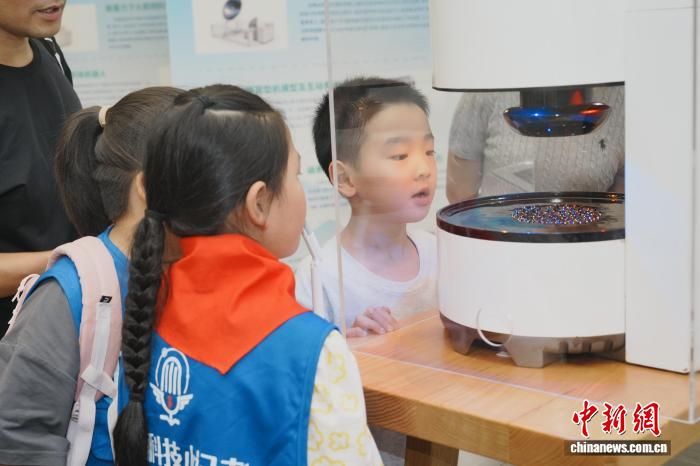 重庆举办2025年全国科普月主场活动