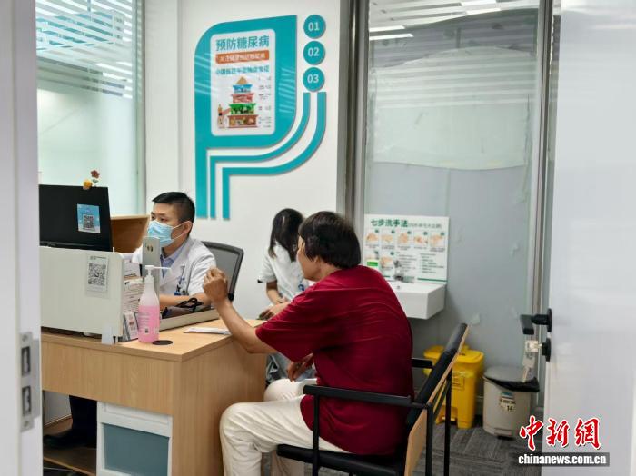 江苏15年基本公共卫生服务：从疾病治疗到全周期健康管理