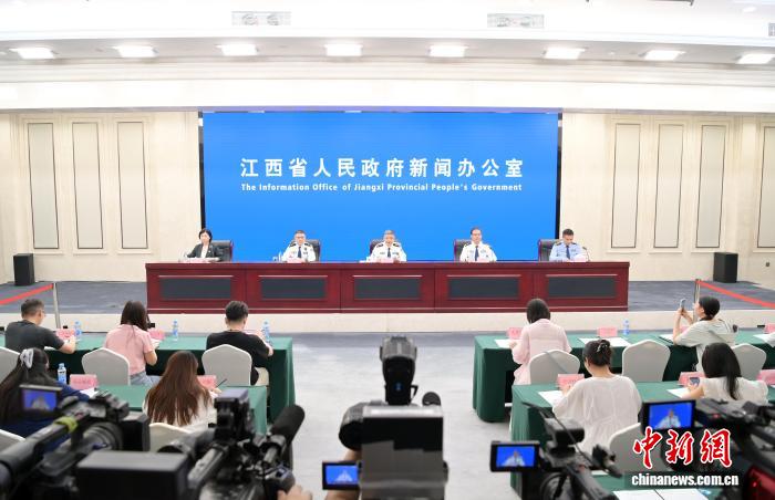 江西警方今年已侦办6600余起涉网违法犯罪案件