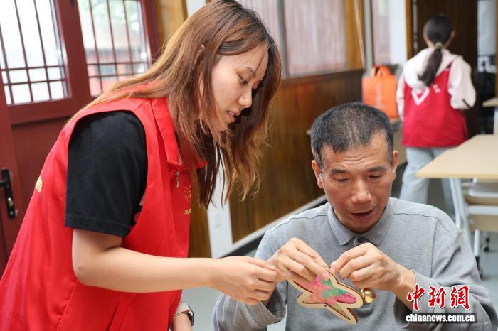 汉阳陵联合陕西省图书馆举办残健融合活动