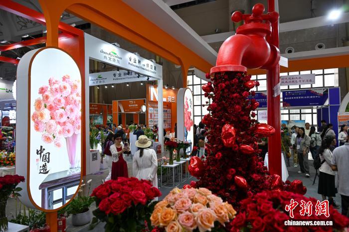第二十三届中国昆明国际花卉展鲜花水龙头装置