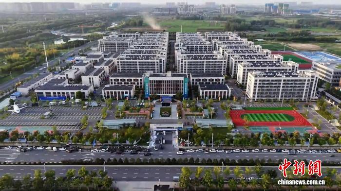 梅河芳邻选手村航拍图