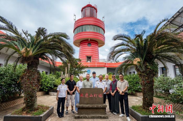 浙南北麂山灯塔获国际航标专家盛赞：志愿模式成全球典范