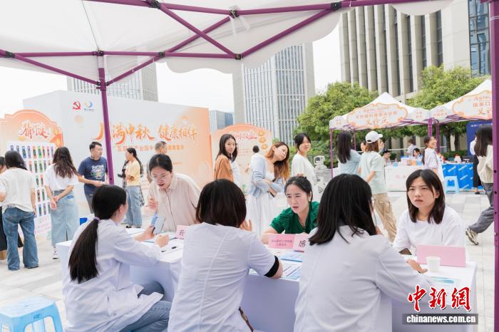 企业员工咨询药师用药建议