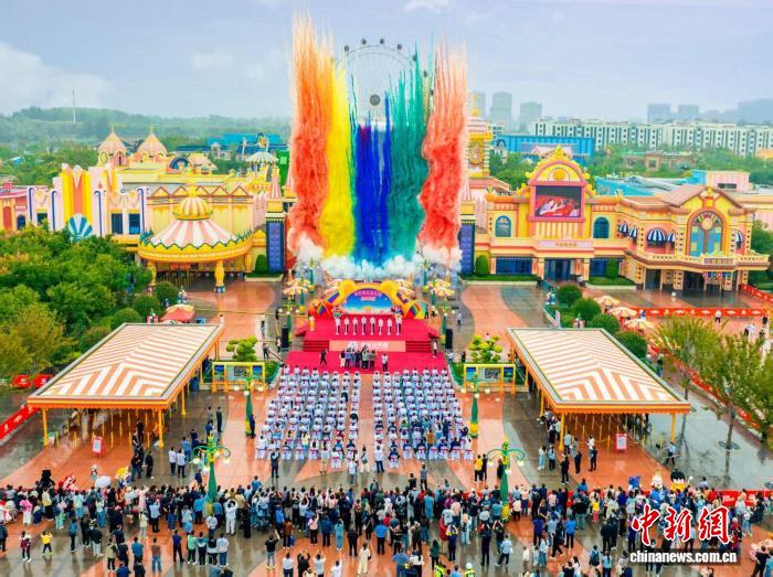 江苏首座熊出没IP主题乐园盛大开园，亲子游新地标