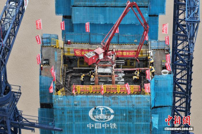 崇启公铁长江大桥施工现场航拍