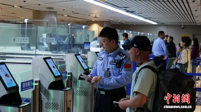 国庆中秋双节 哈尔滨机场出入境客流或创历史新高