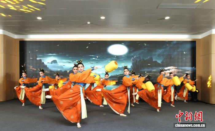 西安市‘我们的节日·中秋’主题示范活动现场