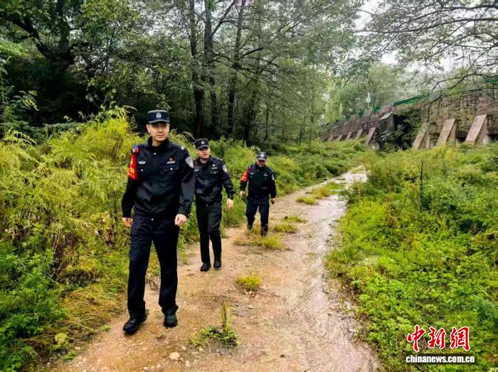 秦岭铁警双节护航：云端守护宝成铁路平安