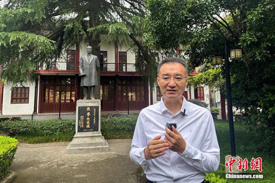 漆颖斌接受采访