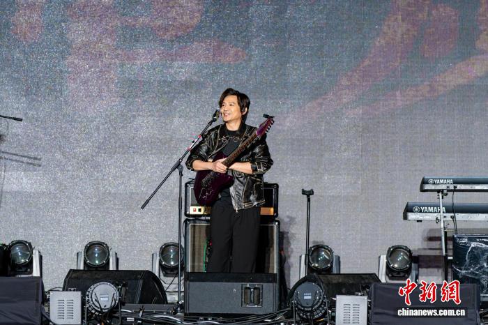叶世荣准格尔旗演出