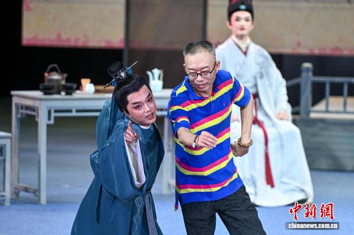 闽剧创新突破：老中青三代共演宋代市井传奇