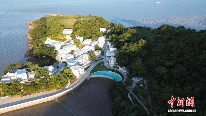 浙江象山湖礁湾岛：从荒岛渔村到网红‘渔光之城’的蜕变