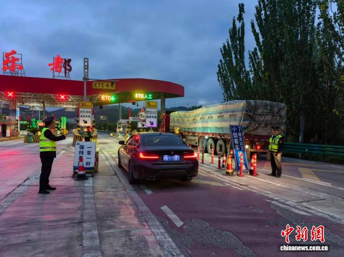 2025年青海双节期间立体交通运送旅客超222万人次