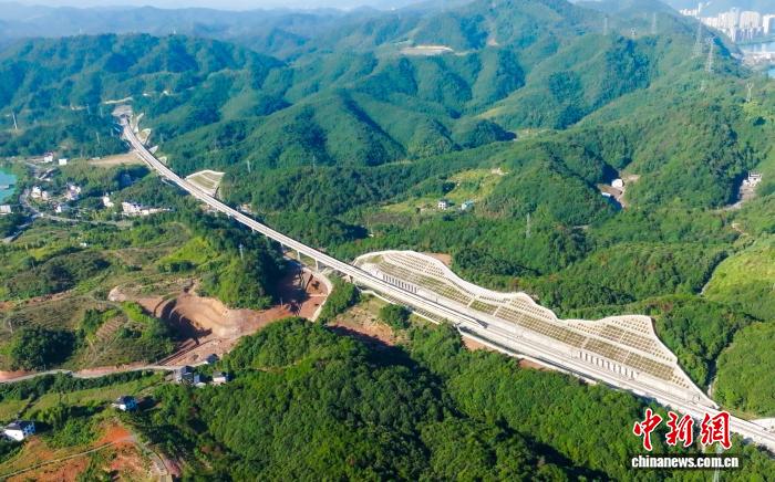 杭衢高铁综合检测列车