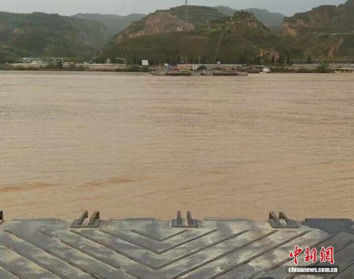 秦晋黄河浮桥因持续降雨临时拆除 车辆需绕行