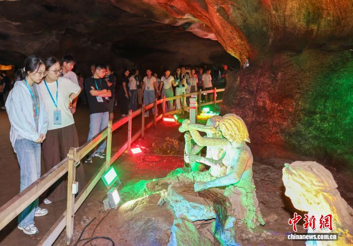 江西万年举办石笋古气候研讨会 共探地球气候演变奥秘
