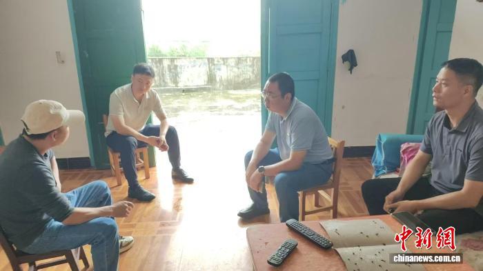 从“白面书生”到“黑肤亲人” 湖南高校驻村工作队数字化赋能乡村振兴