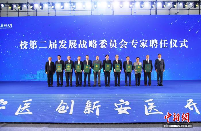 安徽医科大学新医科中心建成启用