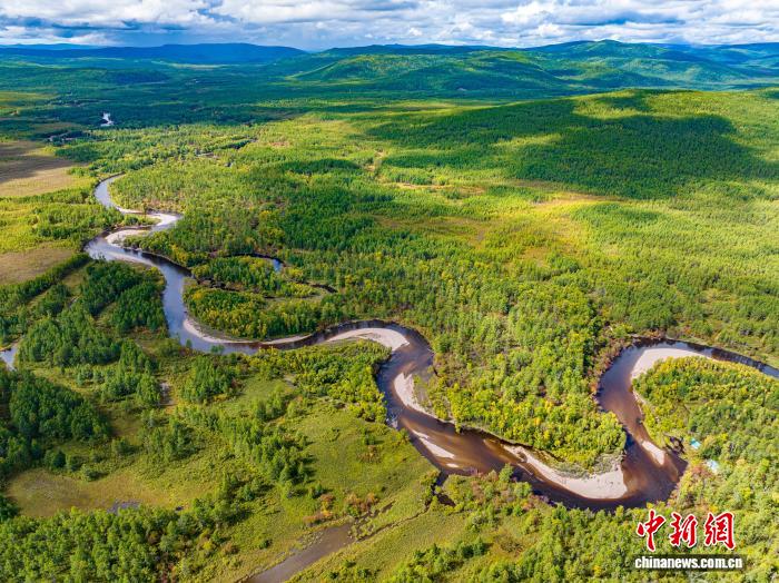 汗马世界生物圈保护区：十年生态守护森林覆盖率达94.8%