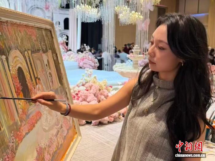 婚礼绘画师万悦现场创作